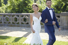 Load image into Gallery viewer, Morilee #5802
