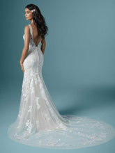 Load image into Gallery viewer, Maggie Sottero - Greenley
