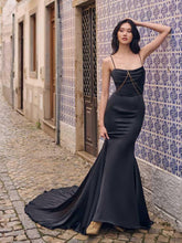 Load image into Gallery viewer, Maggie Sottero - Scarlet Lane
