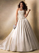 Load image into Gallery viewer, Maggie Sottero #Zander-01
